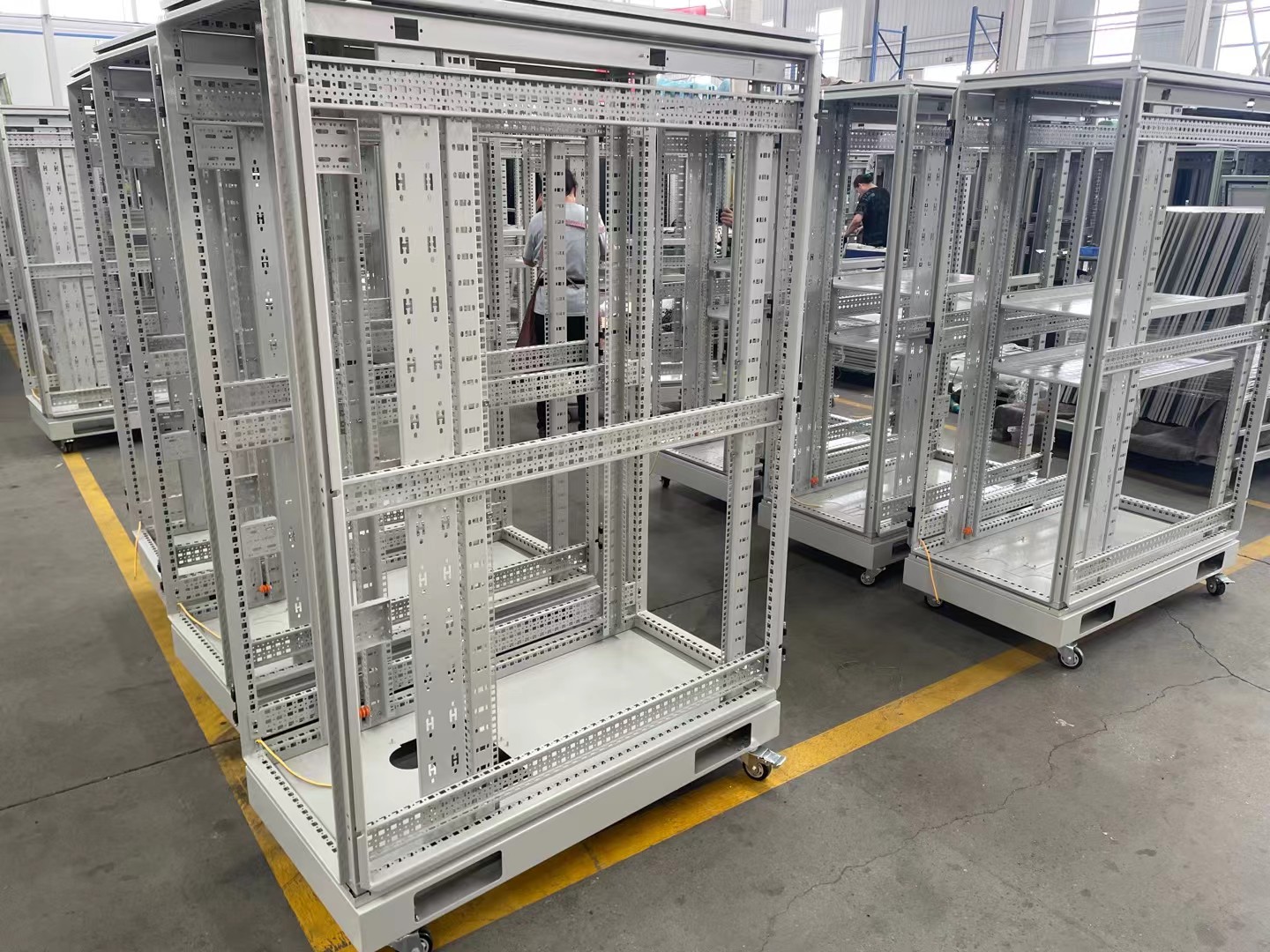 聊城市机箱机柜加工钣金加工定制 - 一站式服务